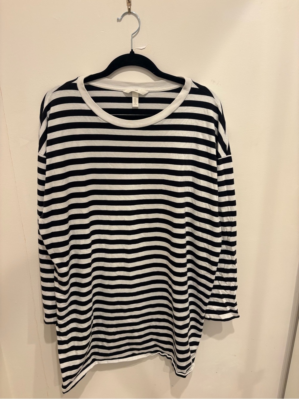 H&M Black and White Striped Long Sleeve Dress